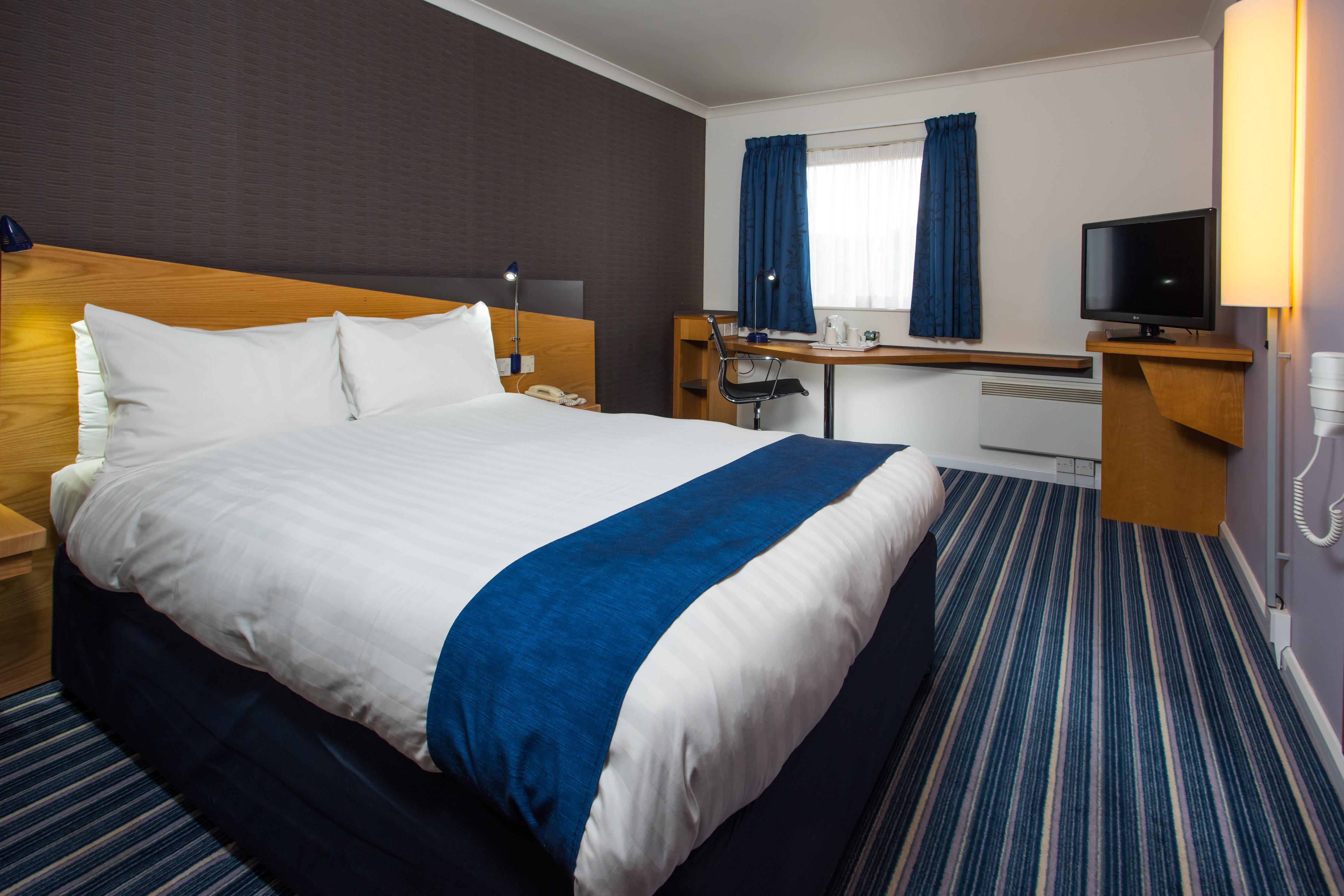 Holiday Inn Express Inverness By Ihg Exterior foto